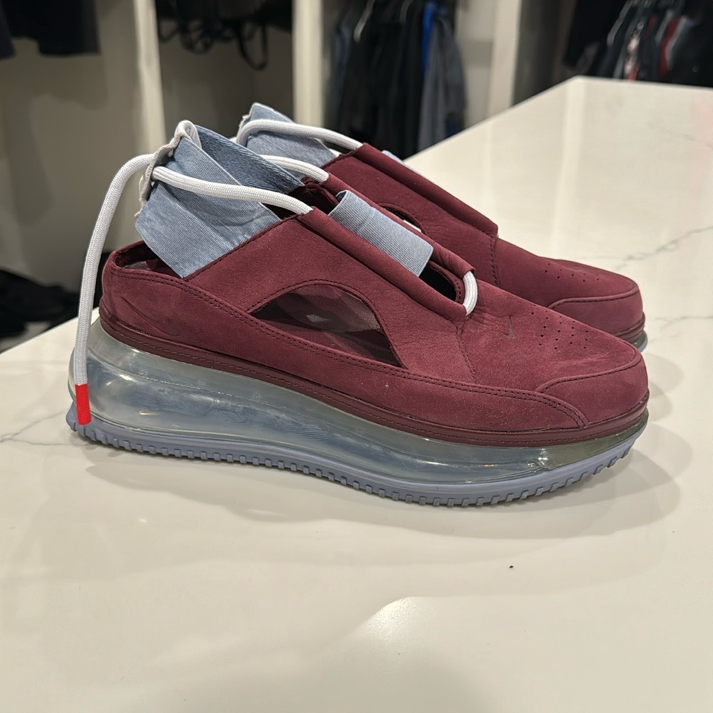 Women’s Nike Airmax FF 720 “Night Maroon”